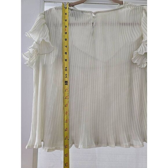 Women's Vici Ruffle Pleated Blouse Size Medium - Picture 3 of 7